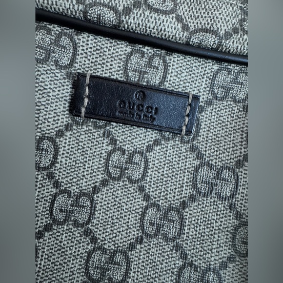 📍 SOLD GUCCI Convertible Briefcase GG Coated Canvas Large - Picture 9 of 11